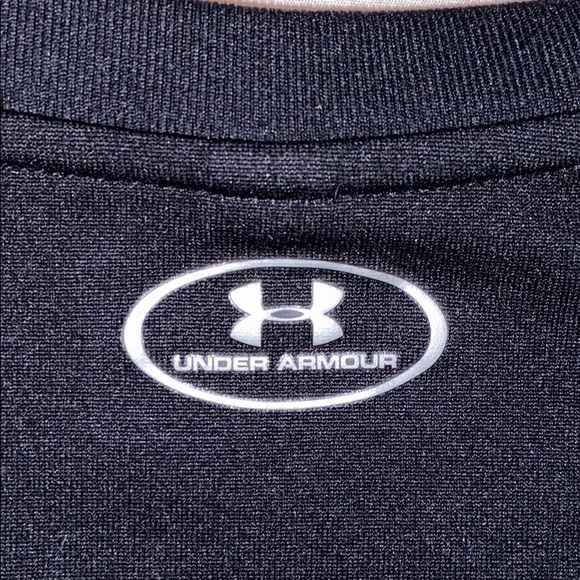 Under Armour Black Athletic V-neck, Medium - Picture 4 of 4